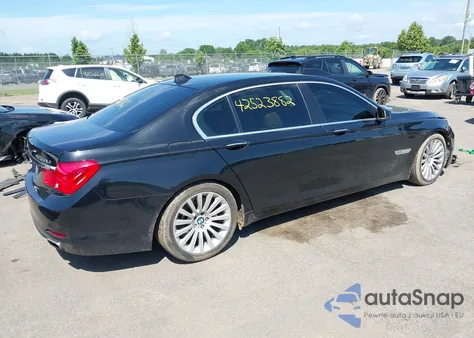 2010 BMW 750Li xDrive из США, поврежденный, VIN WBAKC8C59AC431388